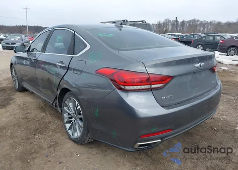2015 Hyundai Genesis 3.8 z USA, uszkodzony, nr VIN KMHGN4JE9FU017345
